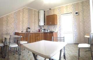 Гостиница Guest House Kovcheg Анапа Трехместный номер &quot;Комфорт&quot; с душем-55