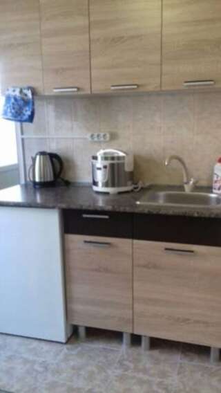 Гостиница Guest House Kovcheg Анапа Cемейный номер с собственной ванной комнатой-6